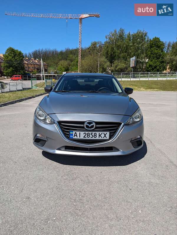 Седан Mazda 3 2014 в Обухове