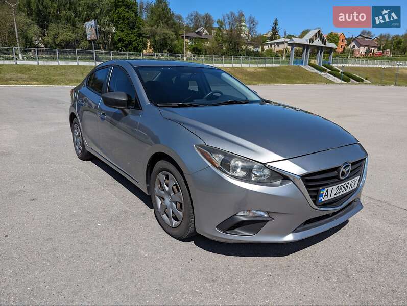 Седан Mazda 3 2014 в Обухове
