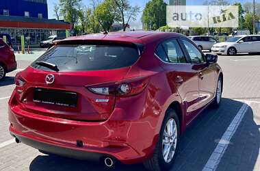 Хэтчбек Mazda 3 2016 в Львове