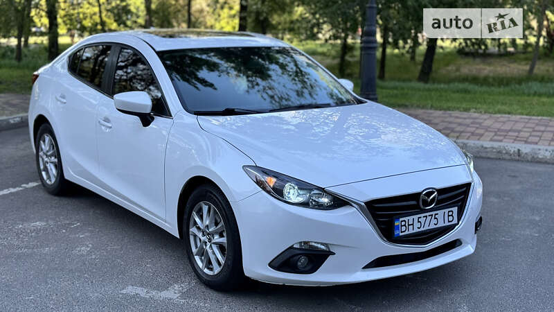 Седан Mazda 3 2016 в Одесі