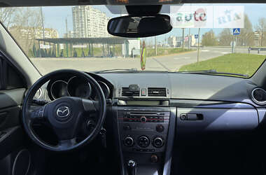 Хэтчбек Mazda 3 2007 в Киеве