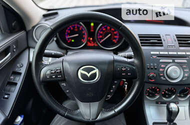 Хэтчбек Mazda 3 2011 в Одессе