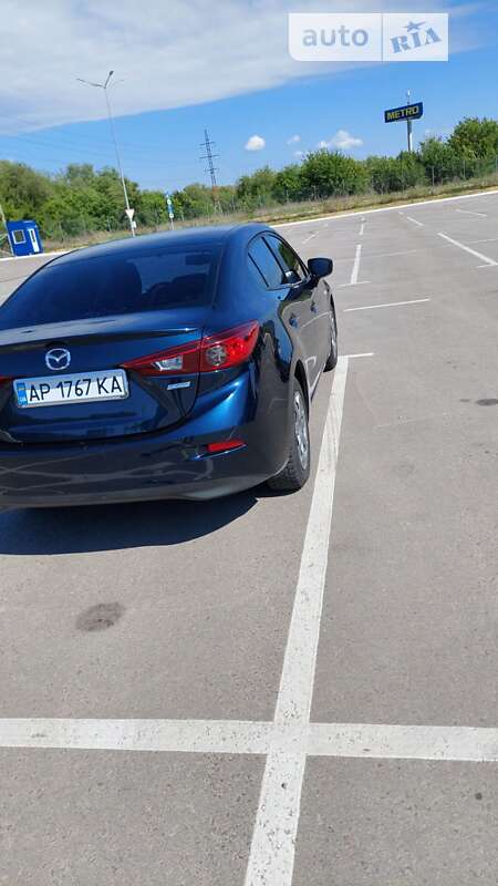 Седан Mazda 3 2014 в Запорожье