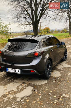 Хэтчбек Mazda 3 2009 в Надворной