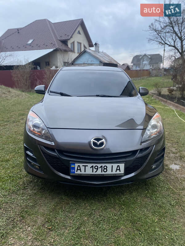 Хетчбек Mazda 3 2009 в Надвірній
