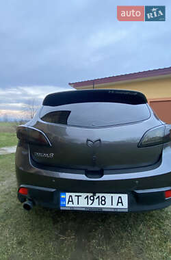 Хэтчбек Mazda 3 2009 в Надворной