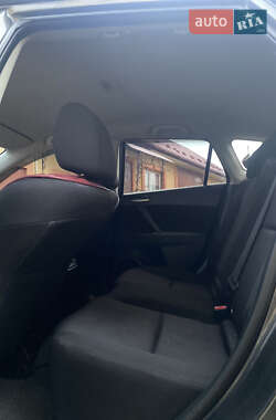 Хэтчбек Mazda 3 2009 в Надворной