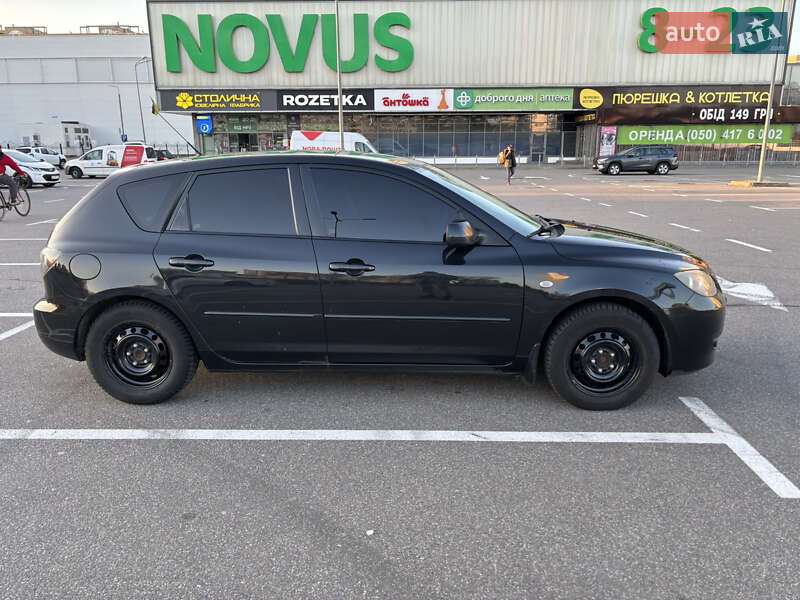 Хэтчбек Mazda 3 2006 в Киеве