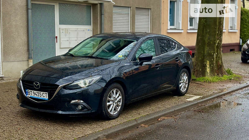 Седан Mazda 3 2015 в Одесі