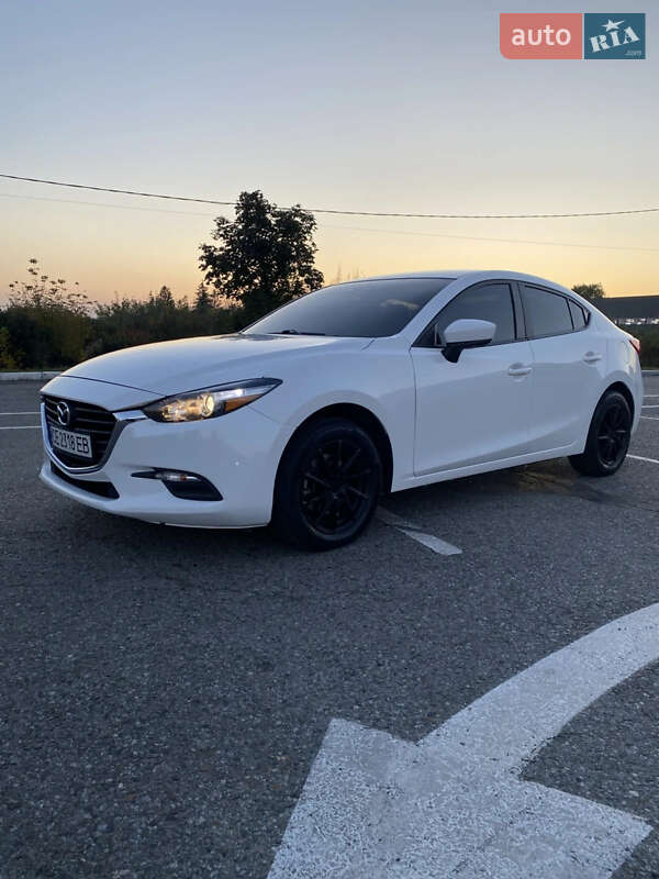 Седан Mazda 3 2018 в Черновцах фото 2 Седан Mazda 3 2018 в Черновцах
