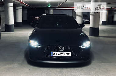 Хетчбек Mazda 3 2019 в Харкові