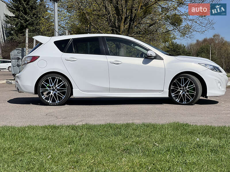 Хетчбек Mazda 3 2010 в Рівному