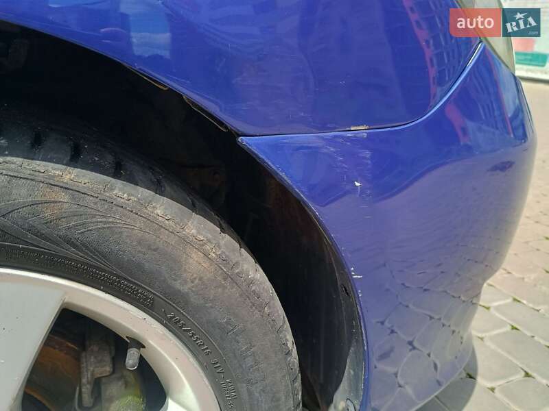 Хетчбек Mazda 3 2004 в Івано-Франківську фото 14 Хетчбек Mazda 3 2004 в Івано-Франківську