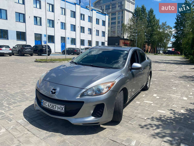 Седан Mazda 3 2012 в Львове