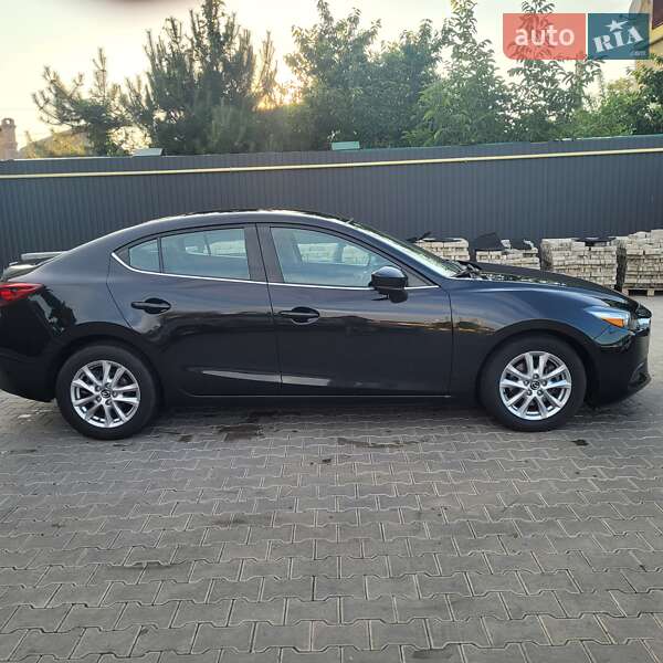 Седан Mazda 3 2017 в Одессе