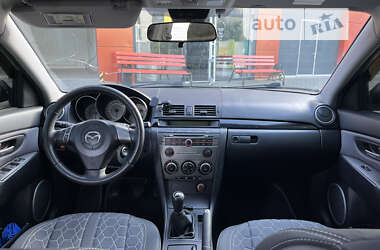 Седан Mazda 3 2007 в Дніпрі
