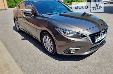 Седан Mazda 3 2014 в Киеве