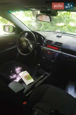 Седан Mazda 3 2007 в 