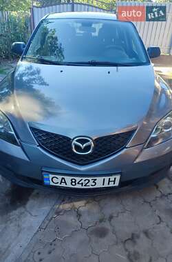 Хэтчбек Mazda 3 2008 в 