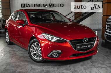 Хэтчбек Mazda 3 2015 в Одессе