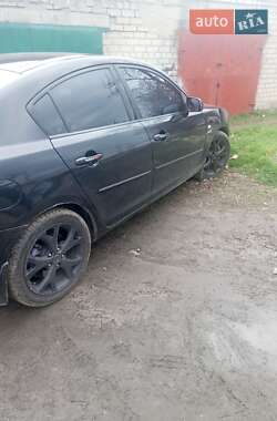 Седан Mazda 3 2005 в Павлограде