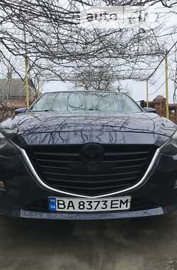 Хетчбек Mazda 3 2015 в Долинській