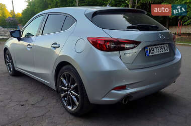 Хэтчбек Mazda 3 2018 в Жмеринке