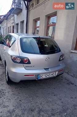 Хэтчбек Mazda 3 2006 в Львове