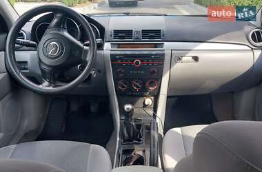 Хэтчбек Mazda 3 2006 в 