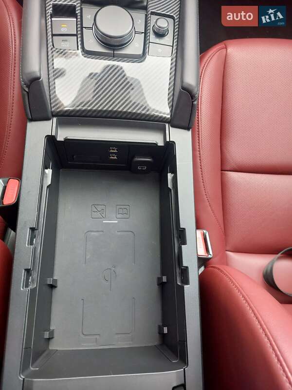 Хэтчбек Mazda 3 2022 в Киеве