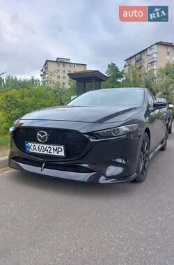 Хэтчбек Mazda 3 2022 в Киеве