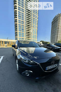 Хэтчбек Mazda 3 2014 в Днепре