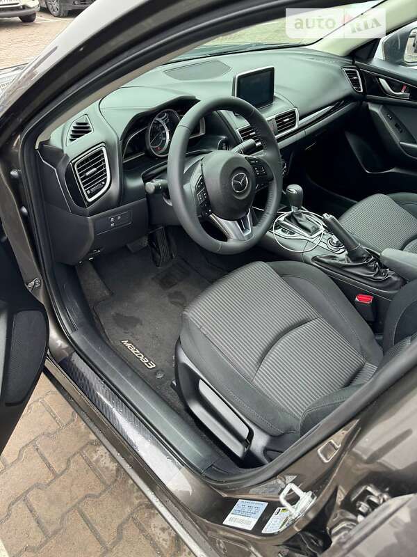 Седан Mazda 3 2016 в Києві фото 8 Седан Mazda 3 2016 в Києві