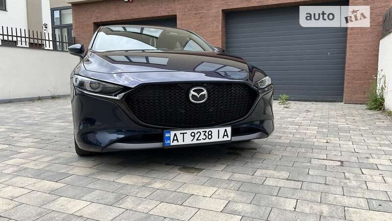 Mazda 3 2021