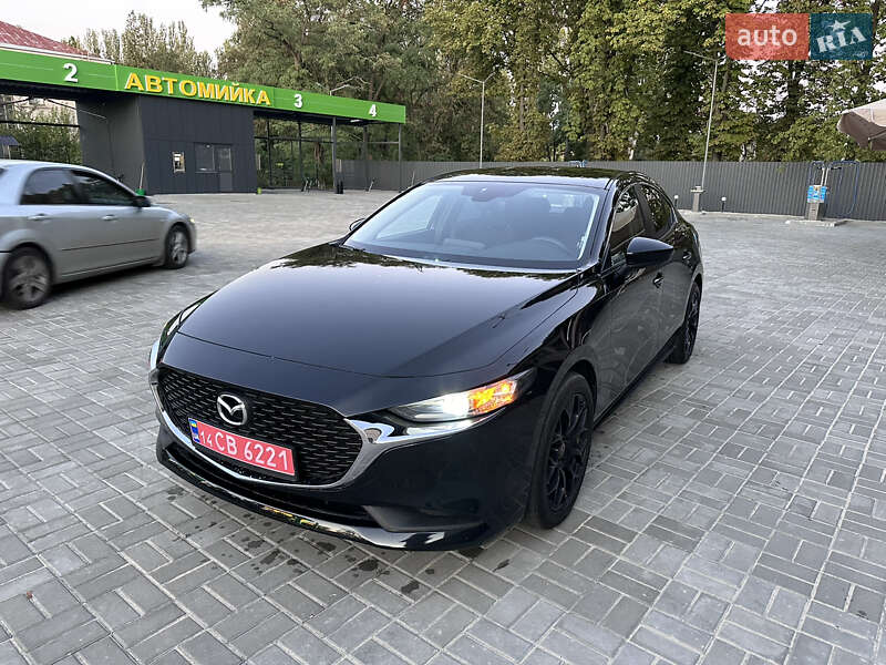 Седан Mazda 3 2019 в Новомосковську