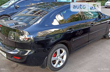 Седан Mazda 3 2006 в Киеве