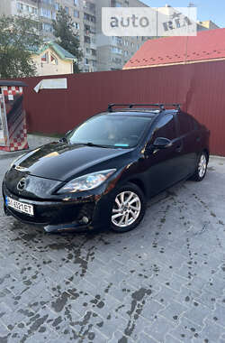 Седан Mazda 3 2013 в Львові