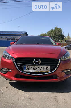 Седан Mazda 3 2016 в Житомире