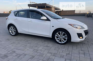 Хетчбек Mazda 3 2009 в Івано-Франківську