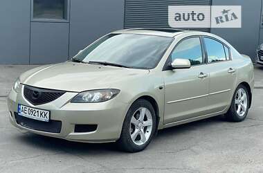 Седан Mazda 3 2006 в Днепре