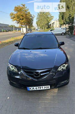 Седан Mazda 3 2006 в Киеве