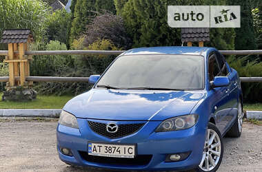 Седан Mazda 3 2006 в Коломые