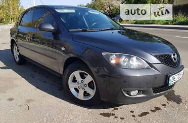 Хэтчбек Mazda 3 2006 в Николаеве