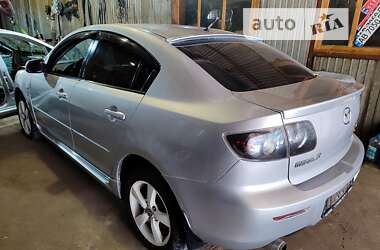 Седан Mazda 3 2007 в Умані