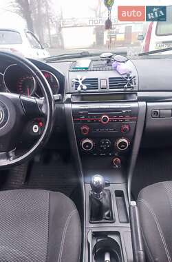 Хэтчбек Mazda 3 2005 в Малине