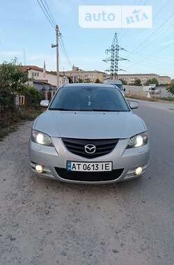 Седан Mazda 3 2005 в Івано-Франківську