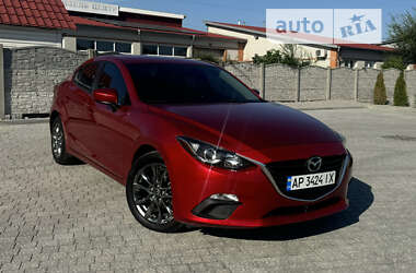 Седан Mazda 3 2016 в Запорожье