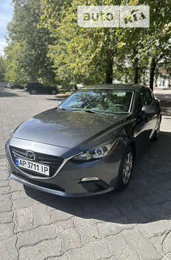 Седан Mazda 3 2013 в Запоріжжі