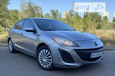 Седан Mazda 3 2011 в Киеве