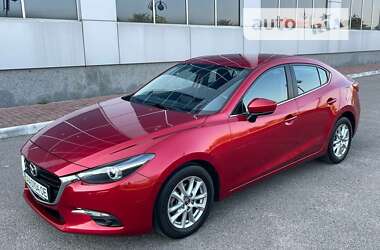 Седан Mazda 3 2017 в Киеве